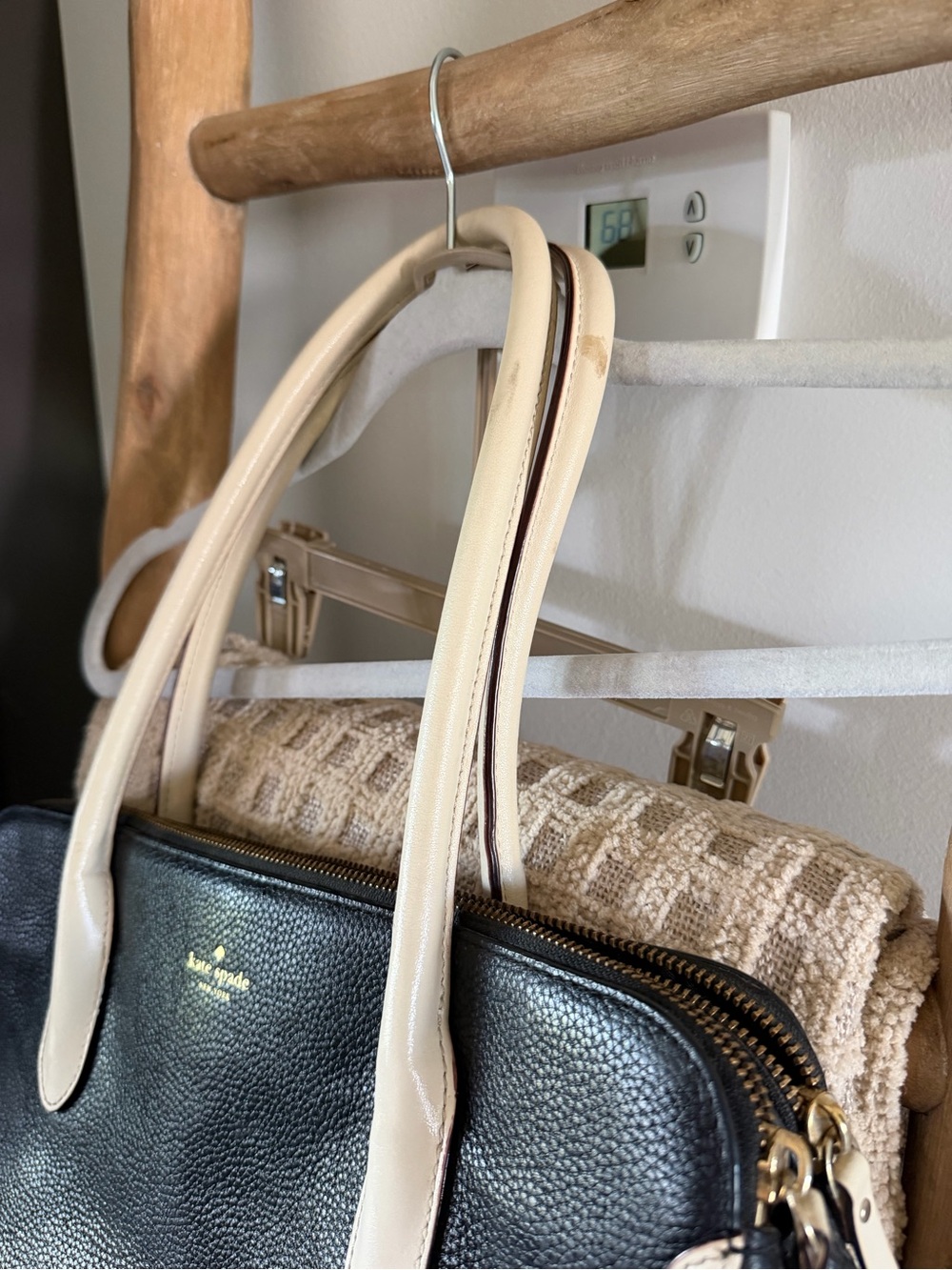 Kate Spade Black Pebbled Leather Satchel Cream Trim Large Handbag - Picture 5 of 10